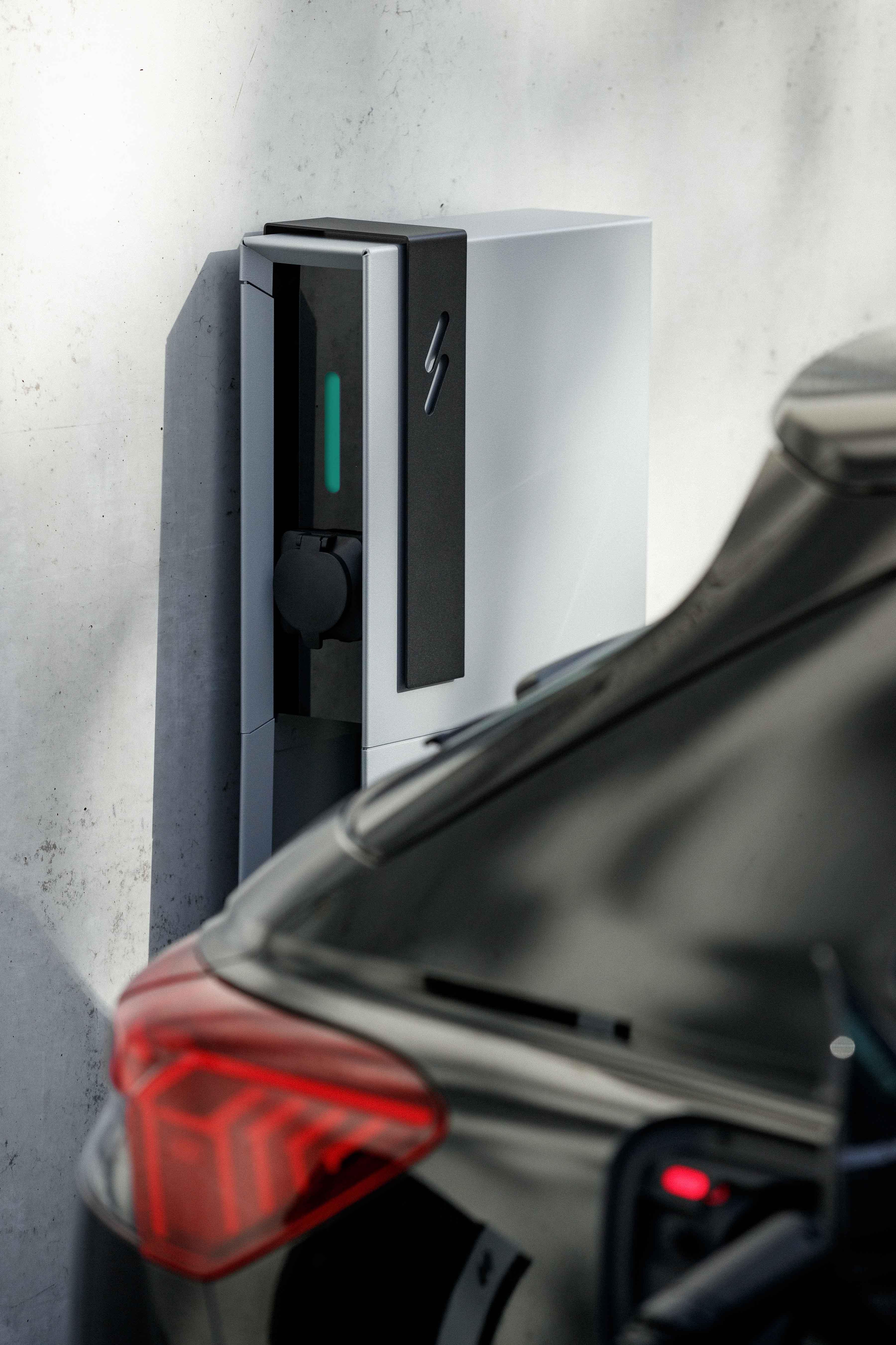 Blitz Single LUX 22 kW Wallbox