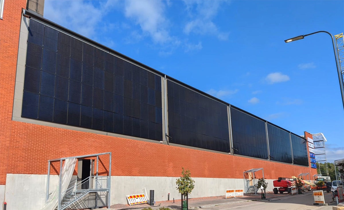 Solar facade solution